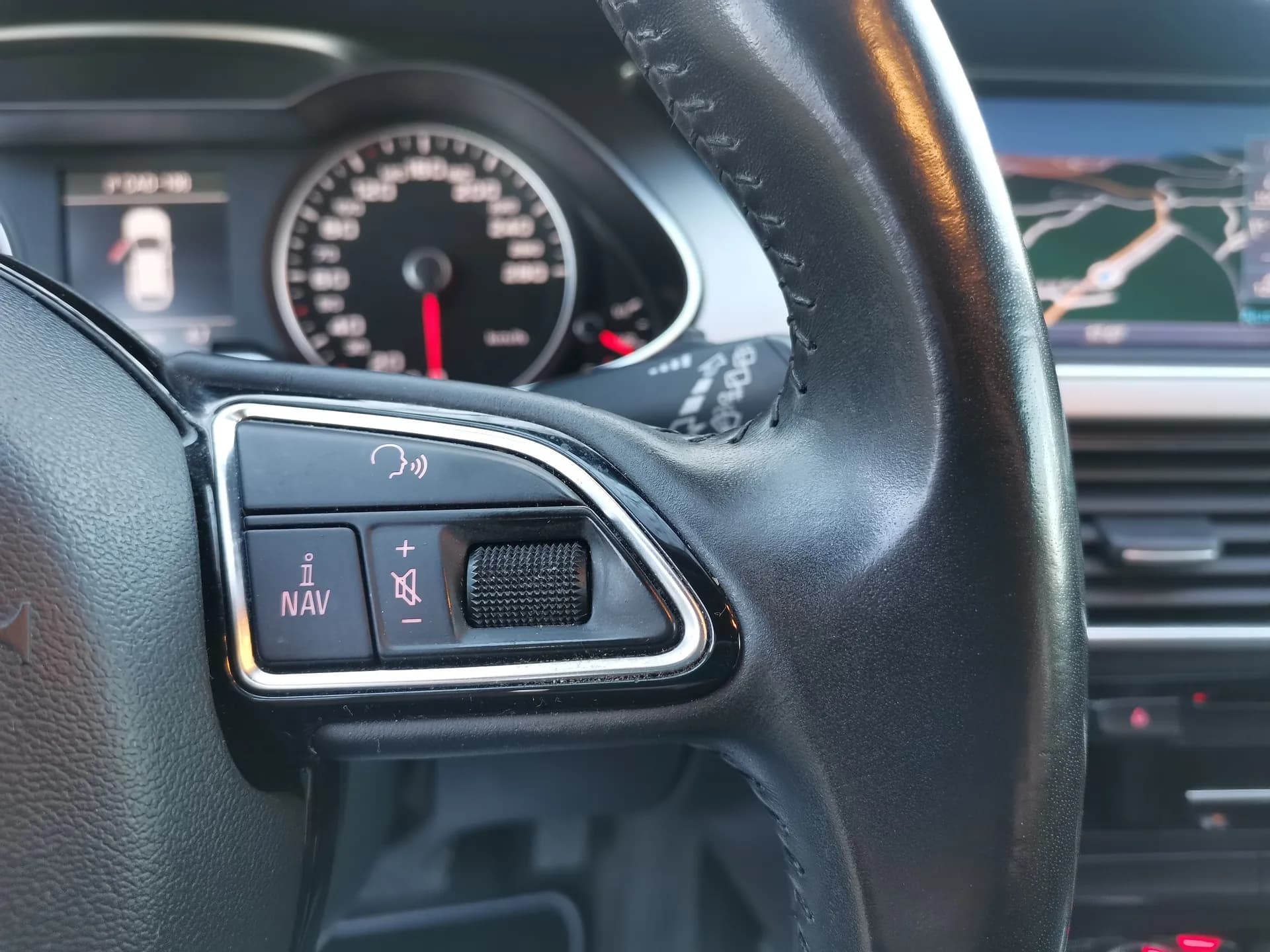 Audi A4 Allroad Quattro 2.0 TFSI quattro — fotografía 21 de 34