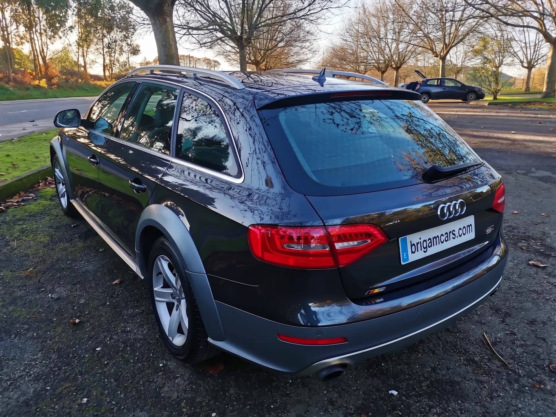 Audi A4 Allroad Quattro 2.0 TFSI quattro — fotografía 3 de 34