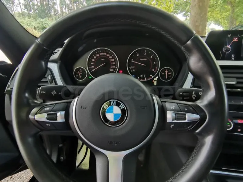 BMW Serie 3 320d xDrive Touring PACK M — fotografía 16 de 40