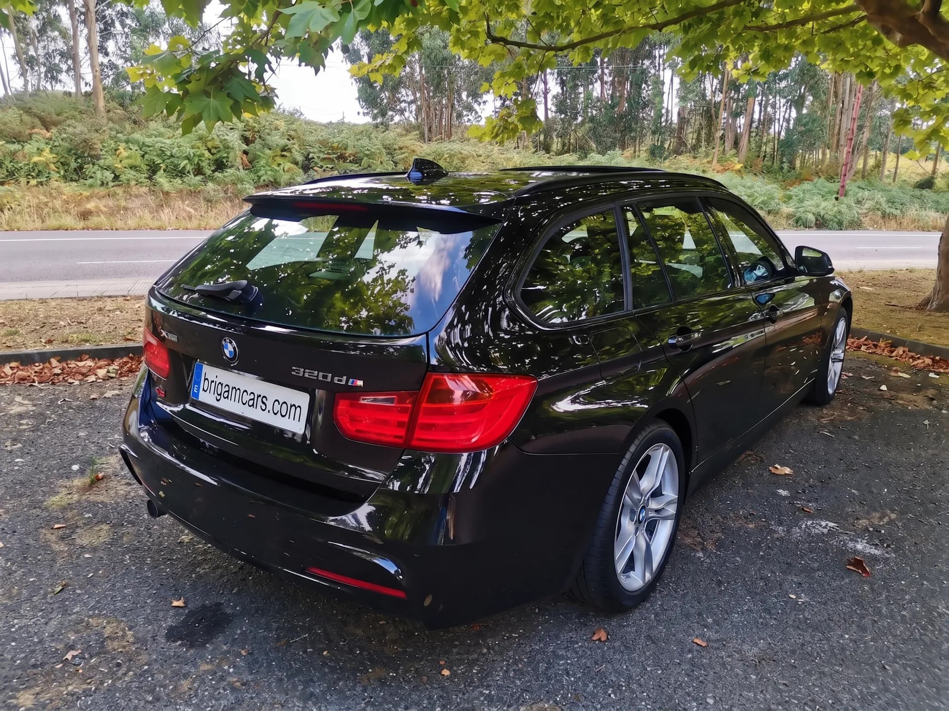 BMW Serie 3 320d xDrive Touring PACK M — fotografía 4 de 40