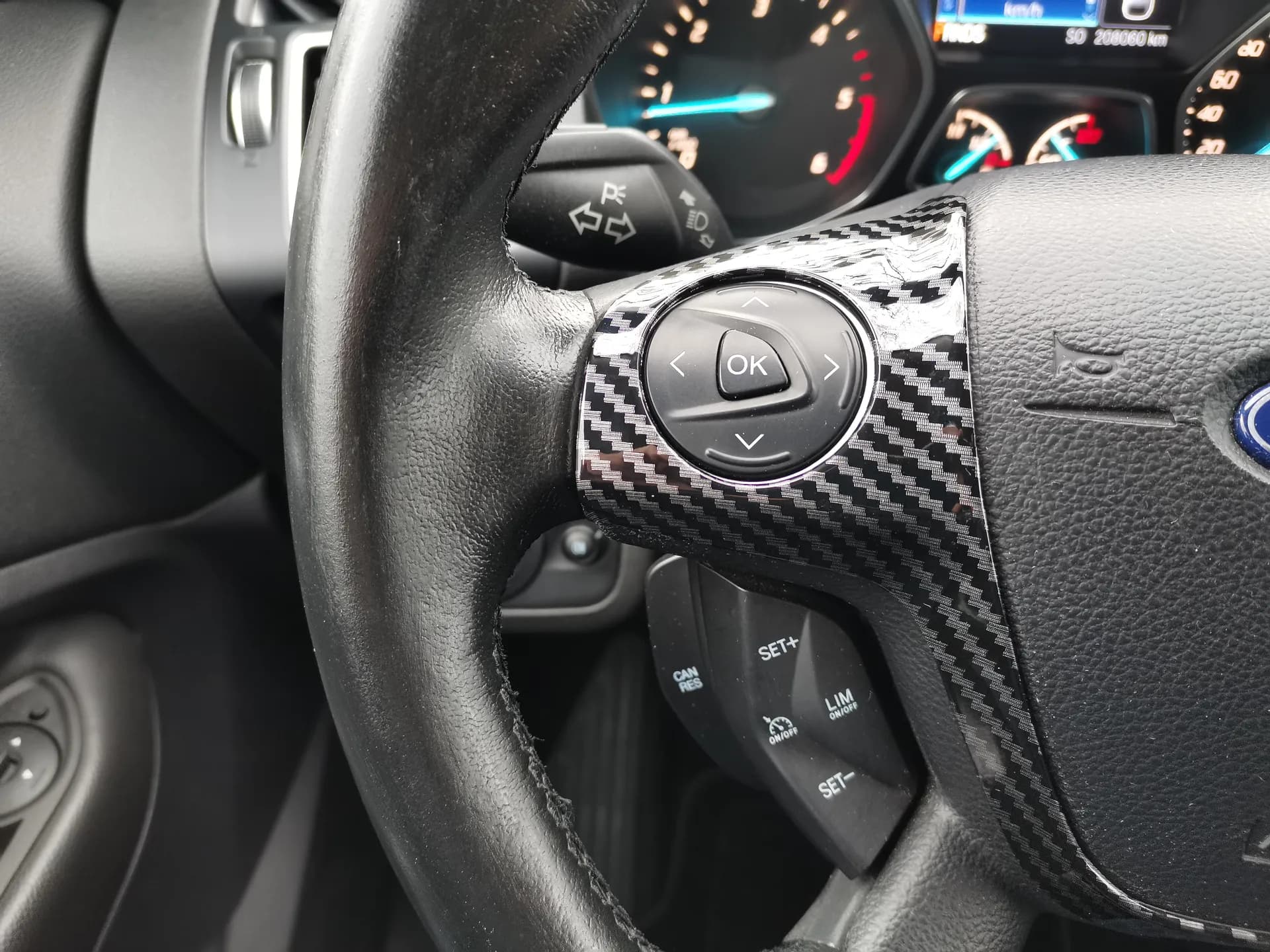 Ford Kuga 2.0 TDCi 4x4 ASS Titanium Powers — fotografía 16 de 30