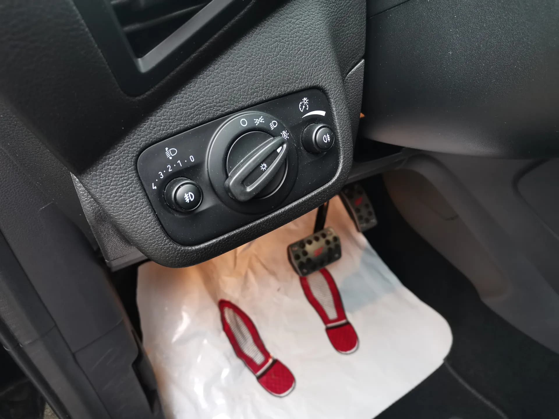 Ford Kuga 2.0 TDCi 4x4 ASS Titanium Powers — fotografía 7 de 30