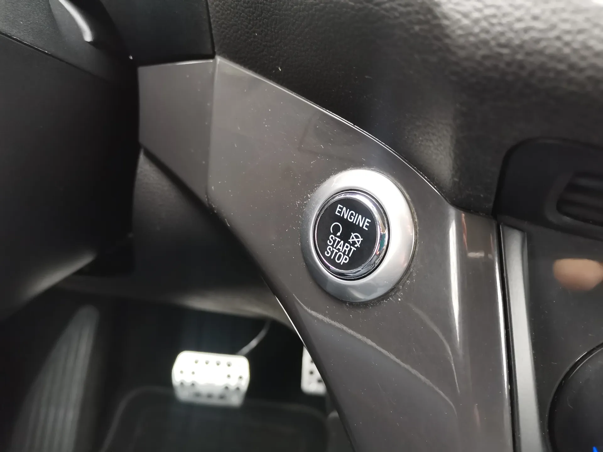 Ford Kuga 2.0 TDCi 4x4 ASS Titanium Powers — fotografía 18 de 30