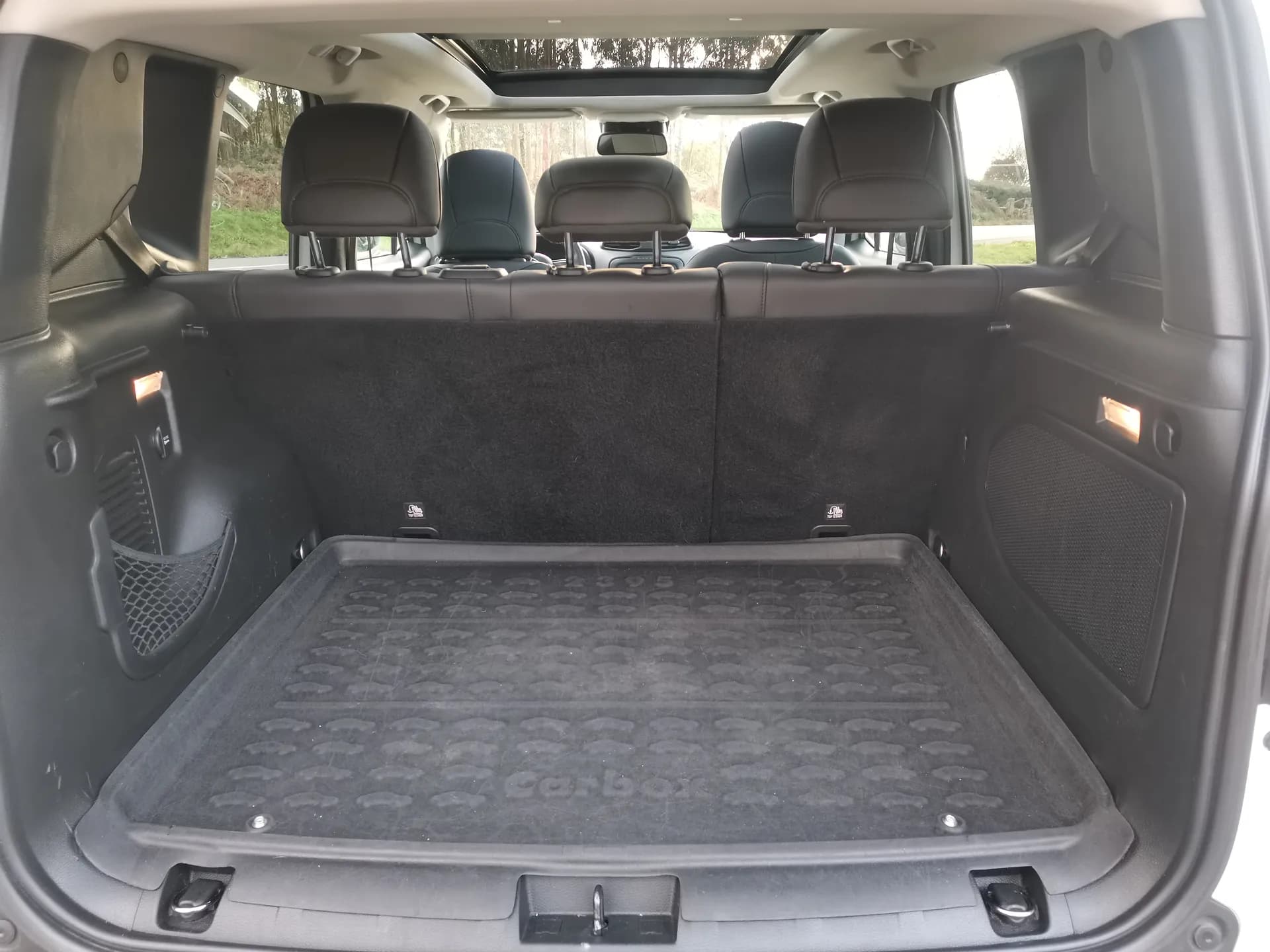 Jeep Renegade 2.0 Mjet Trailhawk 4x4 Auto AD Low — fotografía 29 de 35