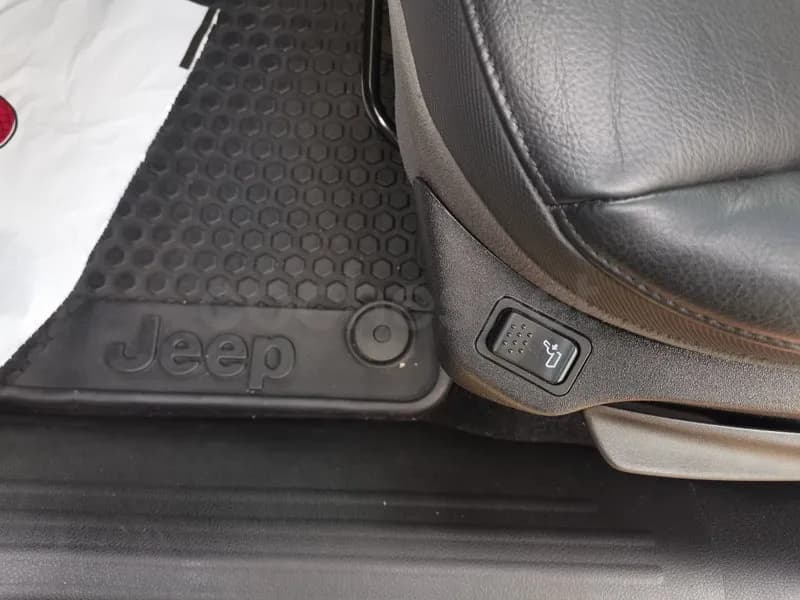 Jeep Renegade 2.0 Mjet Trailhawk 4x4 Auto AD Low — fotografía 9 de 35