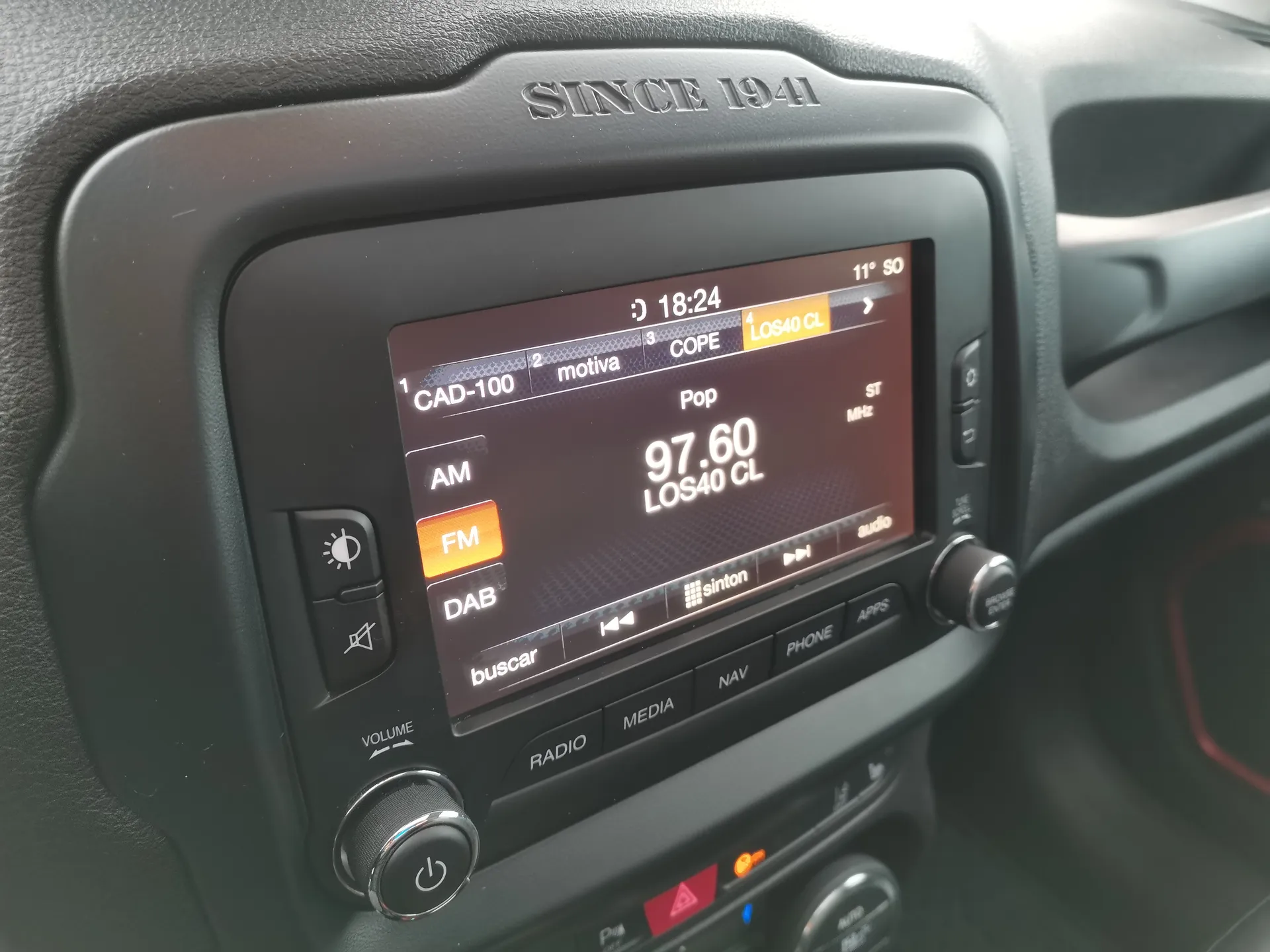 Jeep Renegade 2.0 Mjet Trailhawk 4x4 Auto AD Low — fotografía 26 de 35