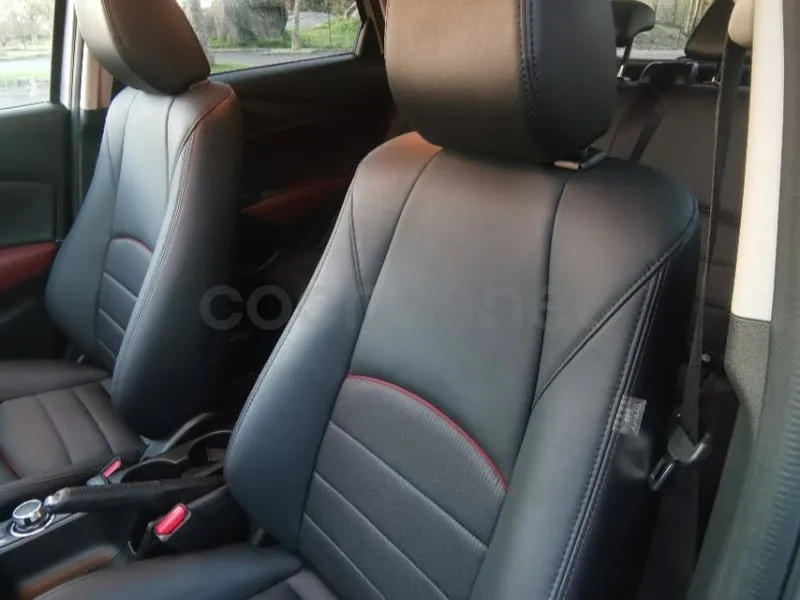 Mazda CX-3 1.5 SKYACTIV DE Lux Whi Trav 4WD — fotografía 9 de 34