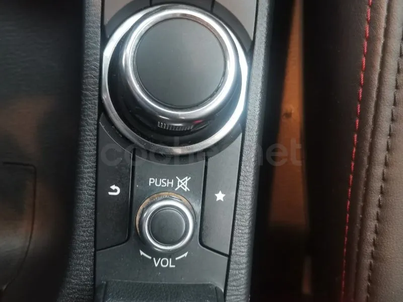 Mazda CX-3 1.5 SKYACTIV DE Lux Whi Trav 4WD — fotografía 17 de 34