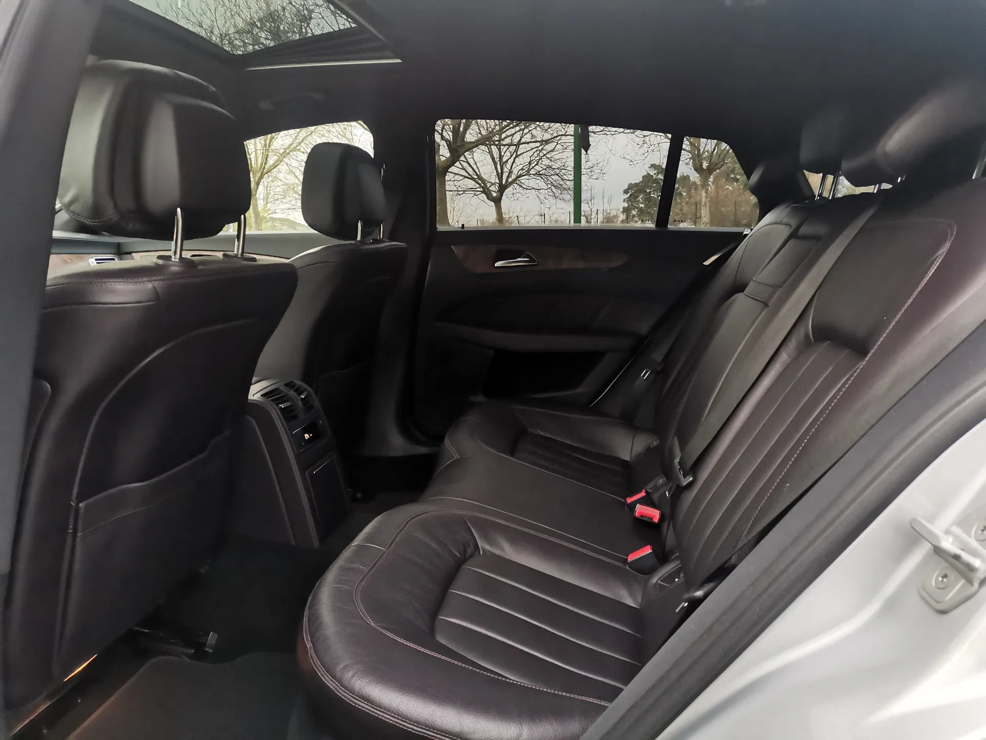 Mercedes-Benz CLS 350 CDI 4MATIC Shooting Brake — fotografía 25 de 34