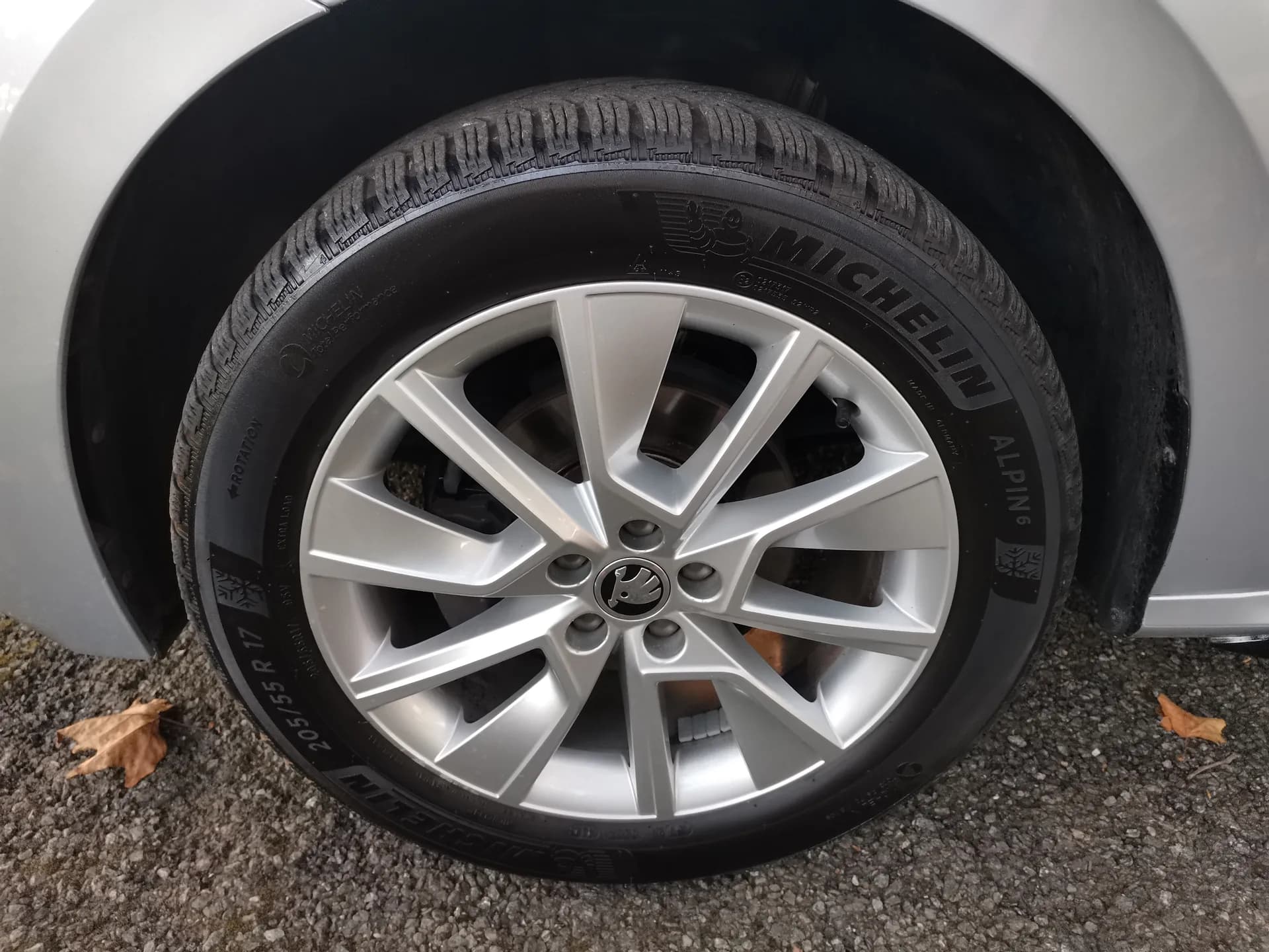 Skoda Kamiq 1.6 TDI 85kW 115CV Sport — fotografía 28 de 30