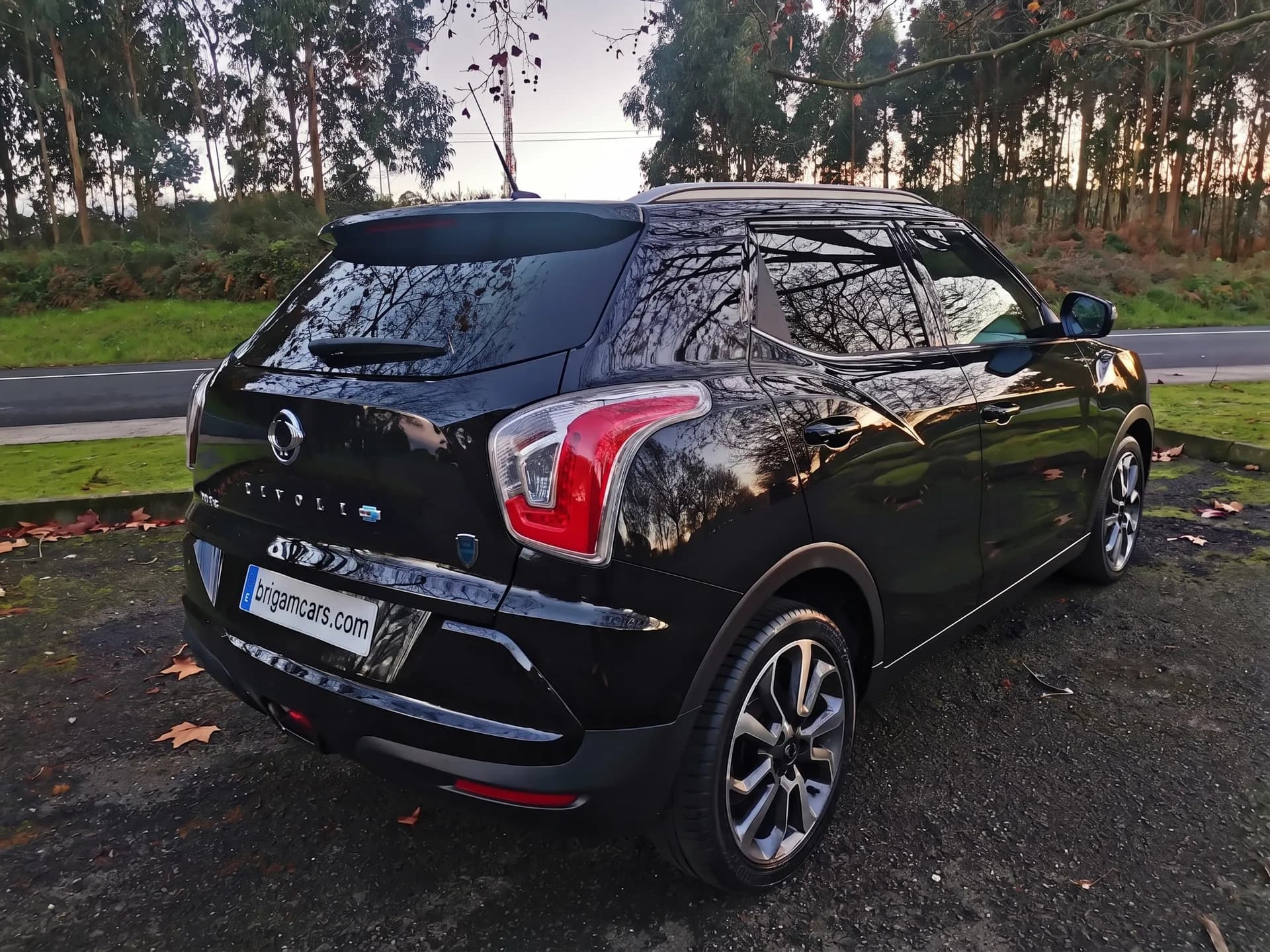 SsangYong Tivoli D16T Premium 4x2 — fotografía 4 de 29