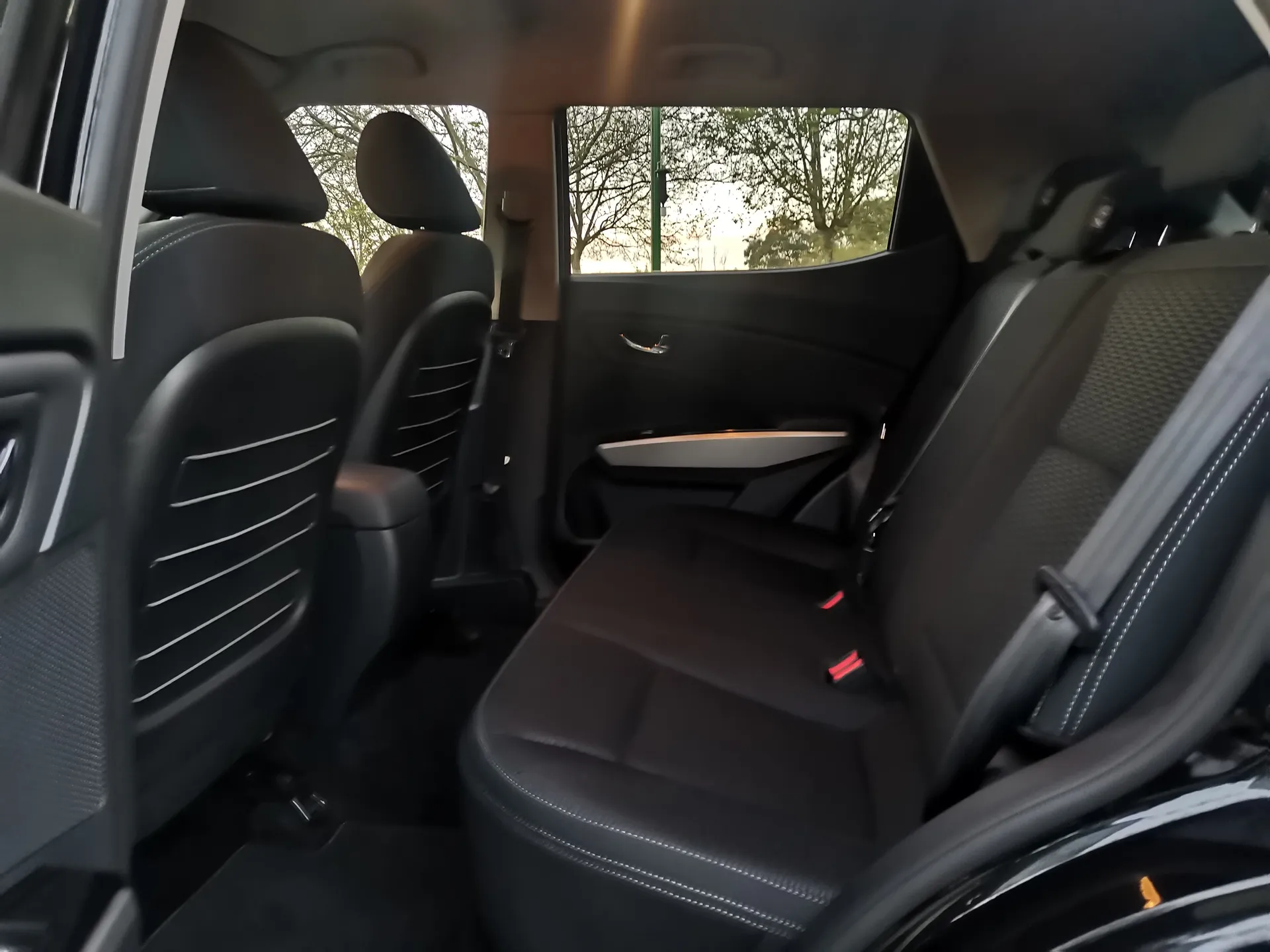 SsangYong Tivoli D16T Premium 4x2 — fotografía 22 de 29