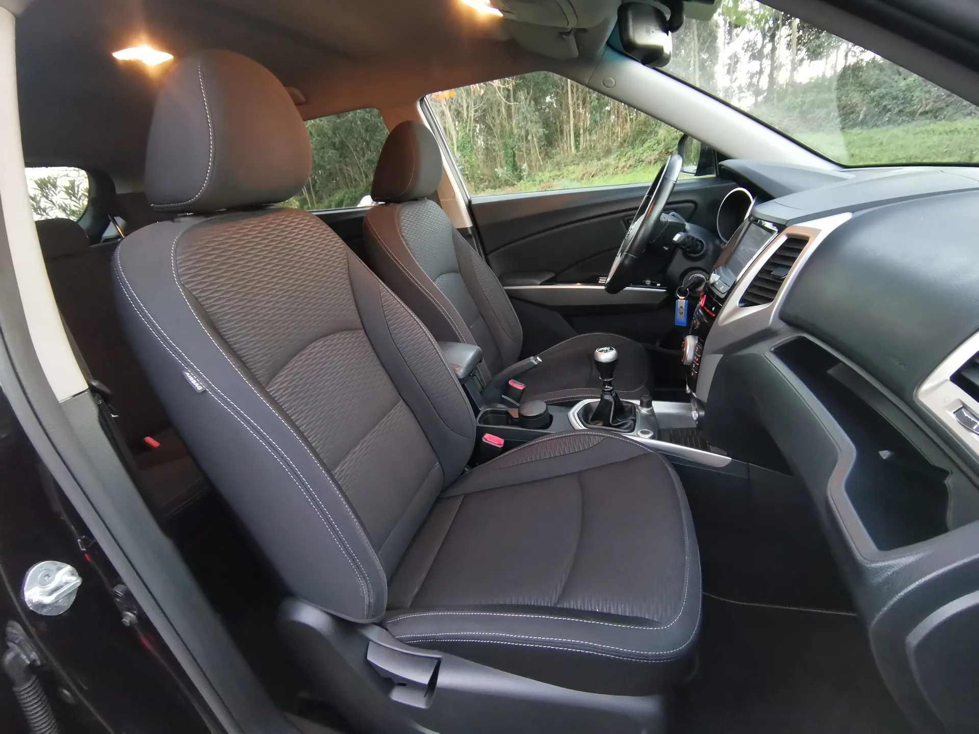 SsangYong Tivoli D16T Premium 4x2 — fotografía 12 de 29
