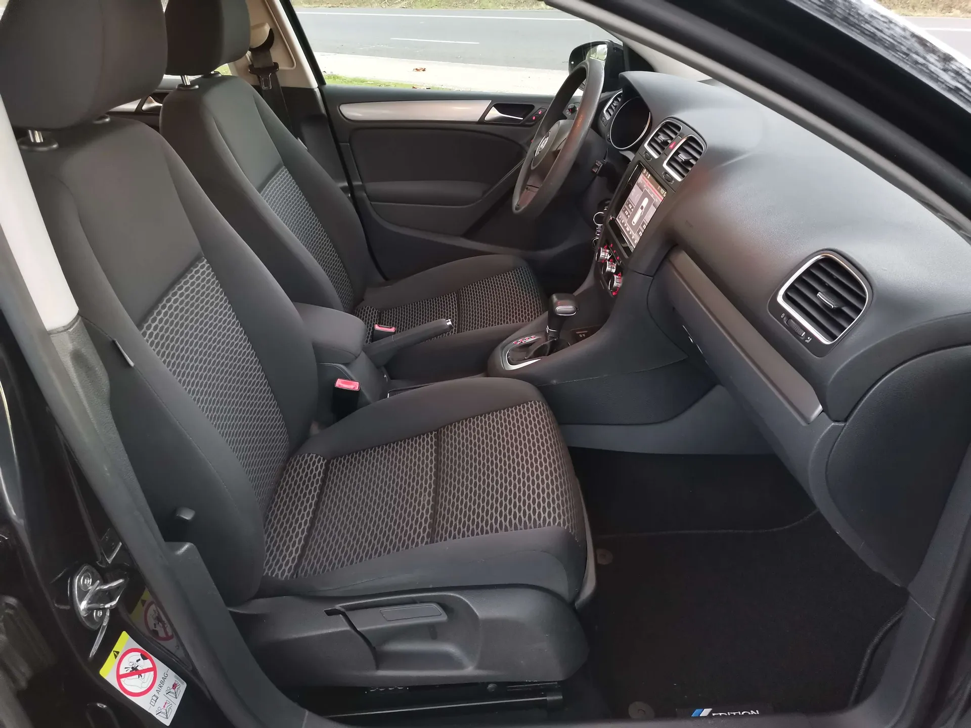 Volkswagen Golf 1.6 TDI BlueMotion — fotografía 11 de 27
