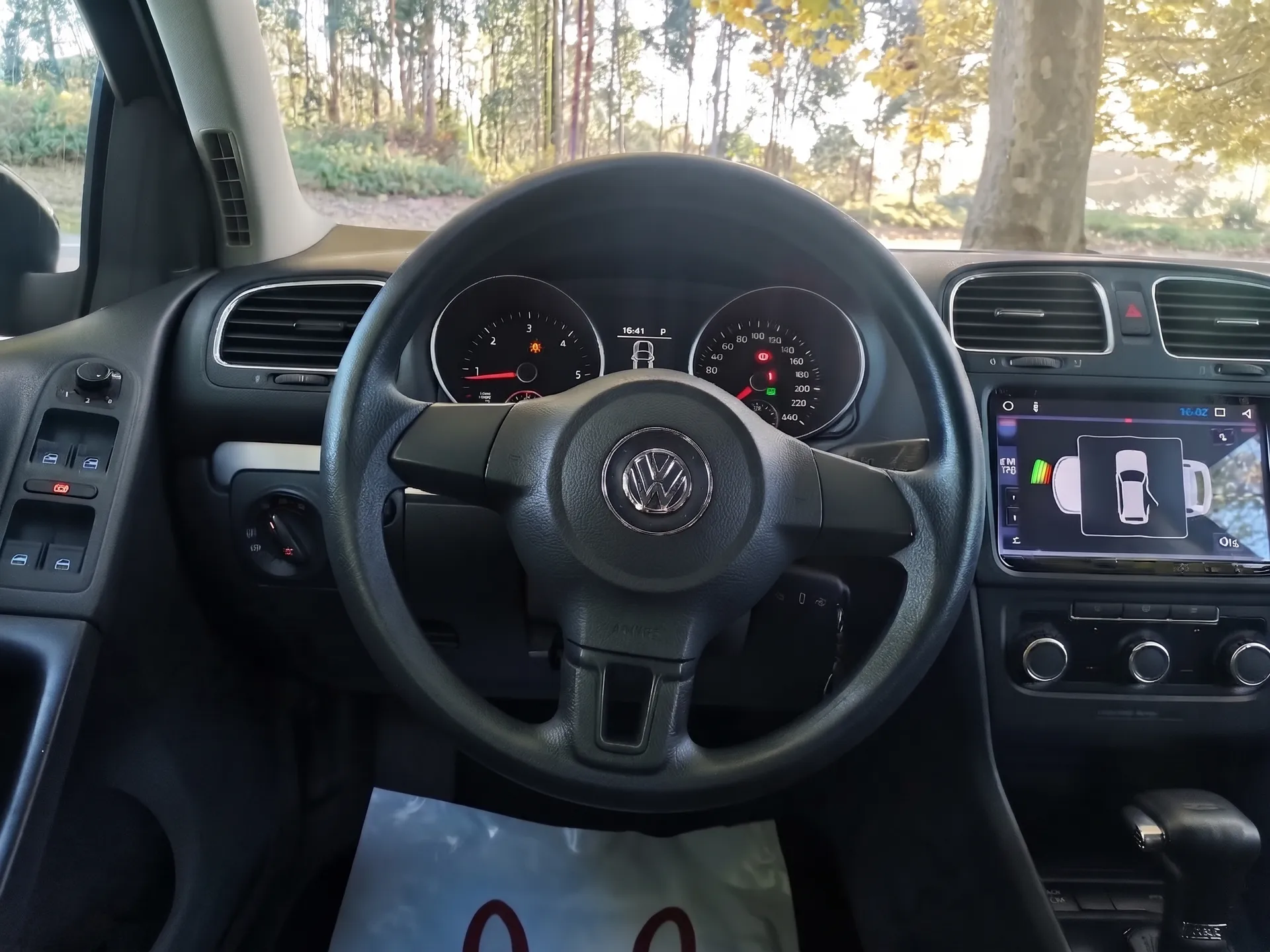 Volkswagen Golf 1.6 TDI BlueMotion — fotografía 14 de 27