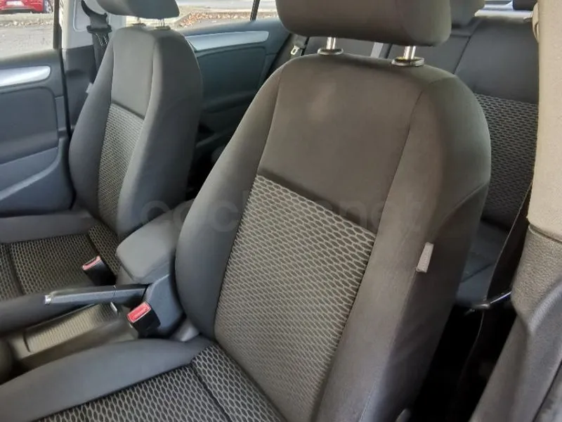 Volkswagen Golf 1.6 TDI BlueMotion — fotografía 8 de 27