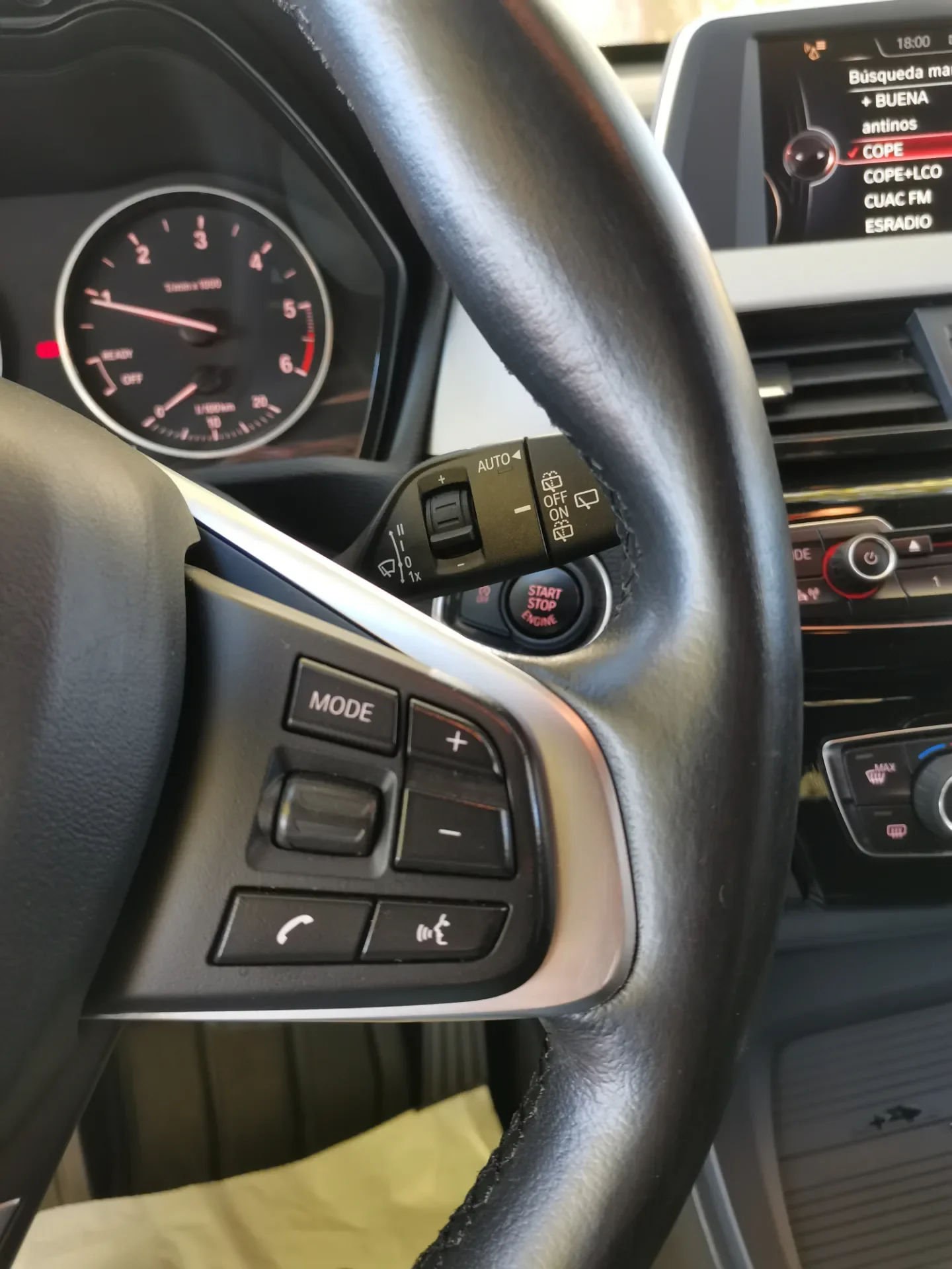 BMW X1 2.0D S-DRIVE SPORT — fotografía 21 de 35