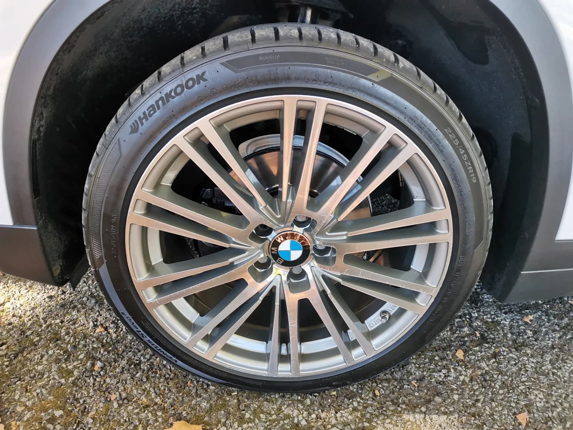 BMW X1 2.0D S-DRIVE SPORT — fotografía 33 de 35