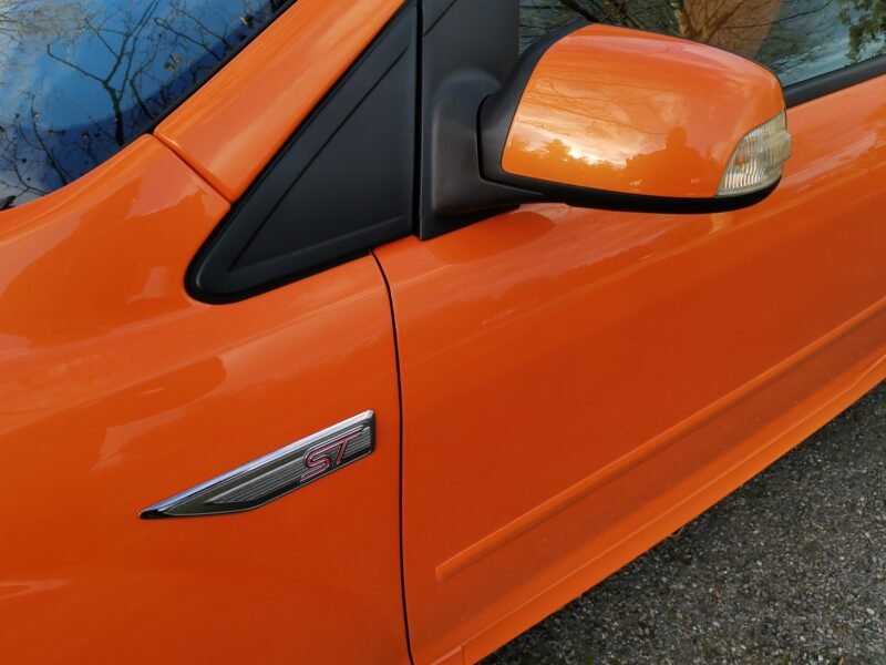 FORD Focus 2.5 ST RACING ORANGE