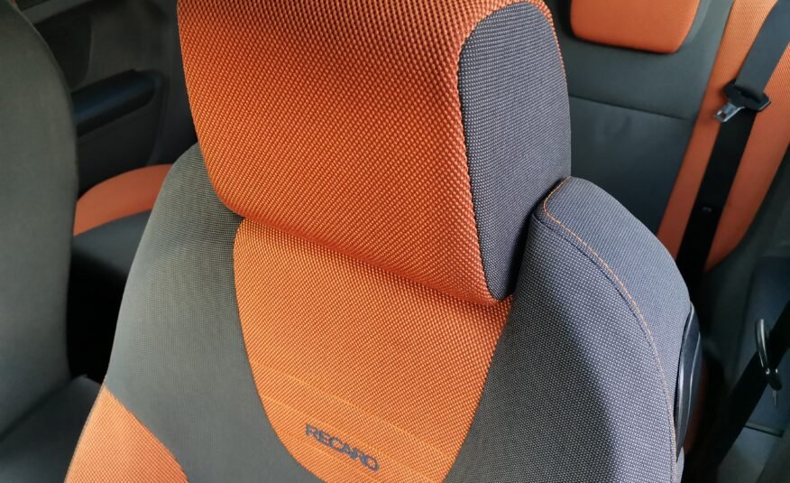 FORD Focus 2.5 ST RACING ORANGE