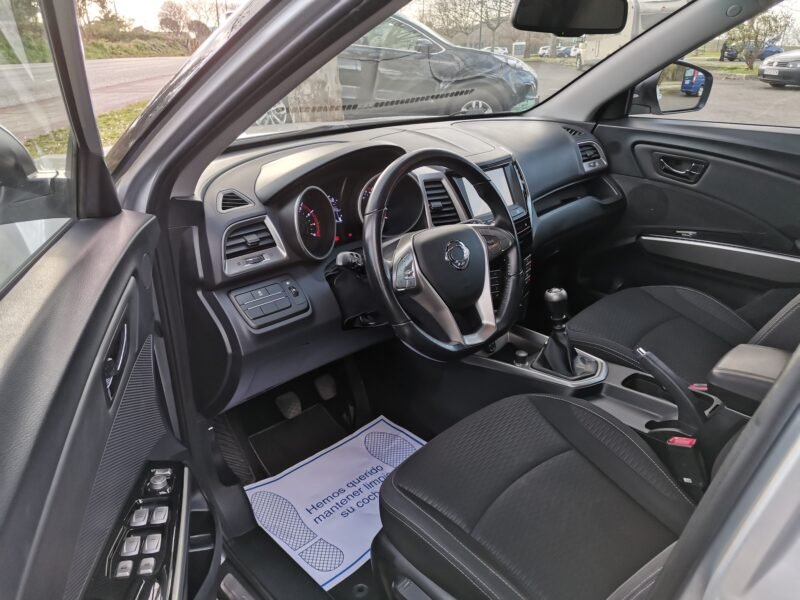 SSANGYONG TIVOLI TIVOLI G16 PREMIUM 4X2