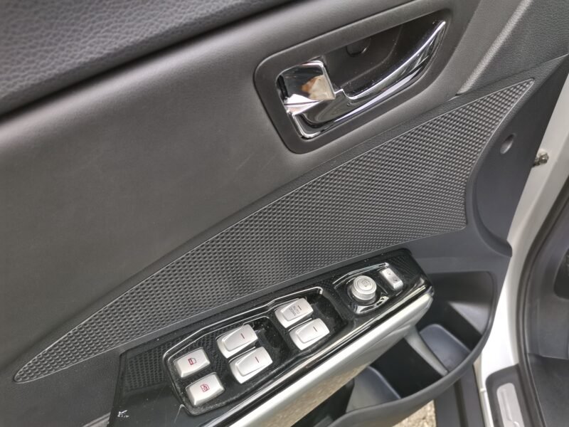 SSANGYONG TIVOLI TIVOLI G16 PREMIUM 4X2