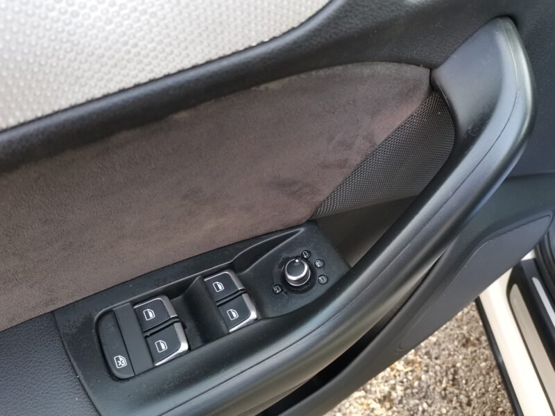 AUDI Q3 2.0 TDI177CV QUATTRO S-TRONIC S-LINE