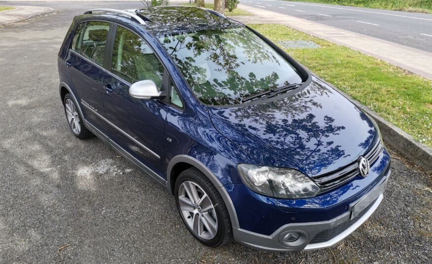 VOLKSWAGEN Golf PLUS CROSS 1.2 TSI