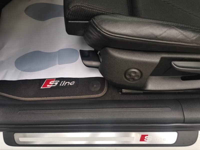 AUDI A4 2.0 TFSI 211cv quattro S tronic S-line