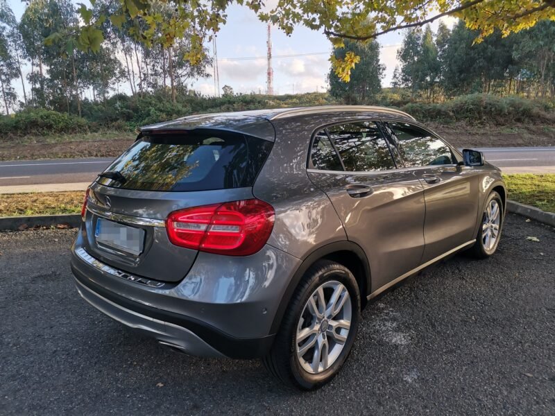 MERCEDES-BENZ GLA GLA 200 d Urban