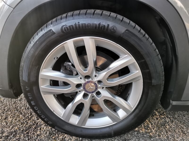 MERCEDES-BENZ GLA GLA 200 d Urban