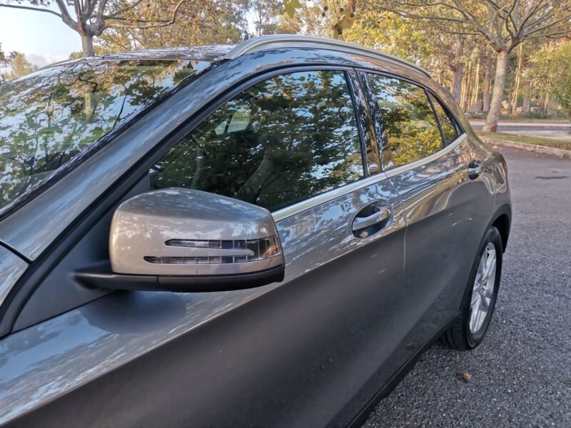 MERCEDES-BENZ GLA GLA 200 d Urban