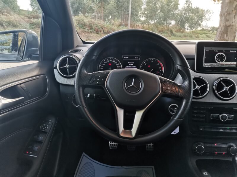 MERCEDES-BENZ CLASE B CLASE B B 200 CDI SPORT