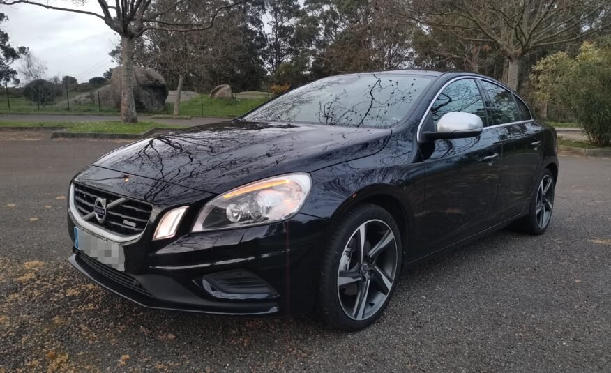 VOLVO S60 2.0 D3 RDesign