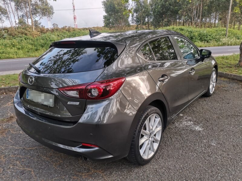 MAZDA Mazda3 2.2 SKYACTIVD 110KW EVOLUTION