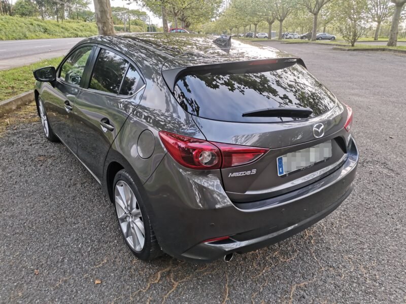 MAZDA Mazda3 2.2 SKYACTIVD 110KW EVOLUTION