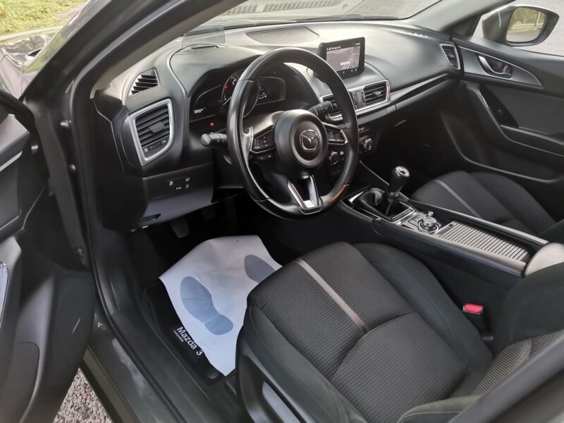 MAZDA Mazda3 2.2 SKYACTIVD 110KW EVOLUTION