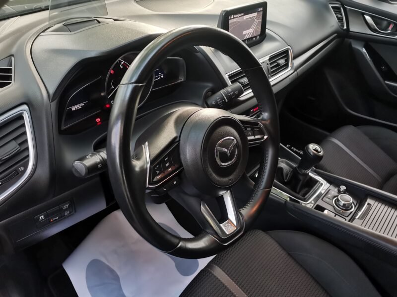 MAZDA Mazda3 2.2 SKYACTIVD 110KW EVOLUTION