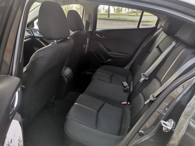 MAZDA Mazda3 2.2 SKYACTIVD 110KW EVOLUTION