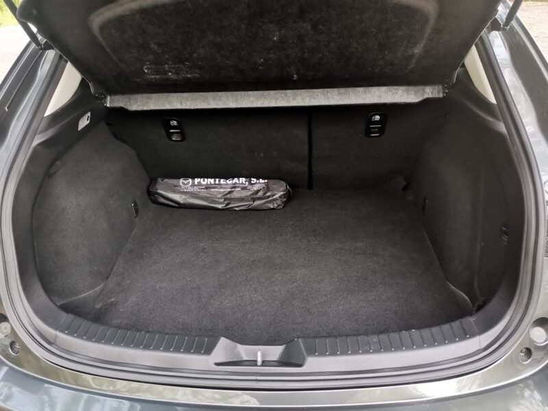 MAZDA Mazda3 2.2 SKYACTIVD 110KW EVOLUTION