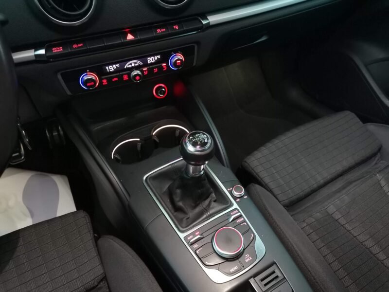 AUDI A3 A3 Sedan 2.0 TDI clean d 150CV Advanced