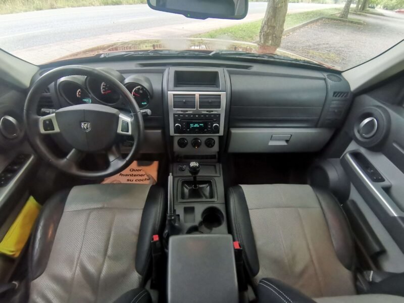 DODGE NITRO Nitro 2.8 CRD SXT 4WD