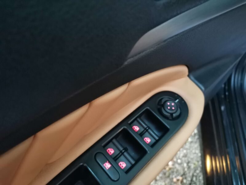 ALFA ROMEO 159 159 2.4 JTDM 6M 200CV SW Elegante QTRONIC