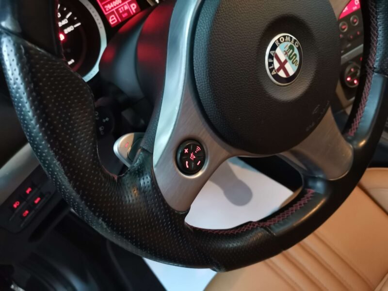 ALFA ROMEO 159 159 2.4 JTDM 6M 200CV SW Elegante QTRONIC