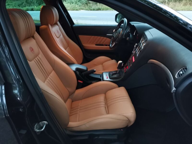 ALFA ROMEO 159 159 2.4 JTDM 6M 200CV SW Elegante QTRONIC