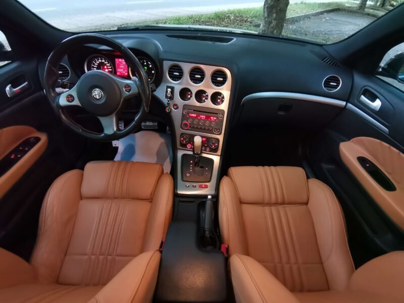 ALFA ROMEO 159 159 2.4 JTDM 6M 200CV SW Elegante QTRONIC