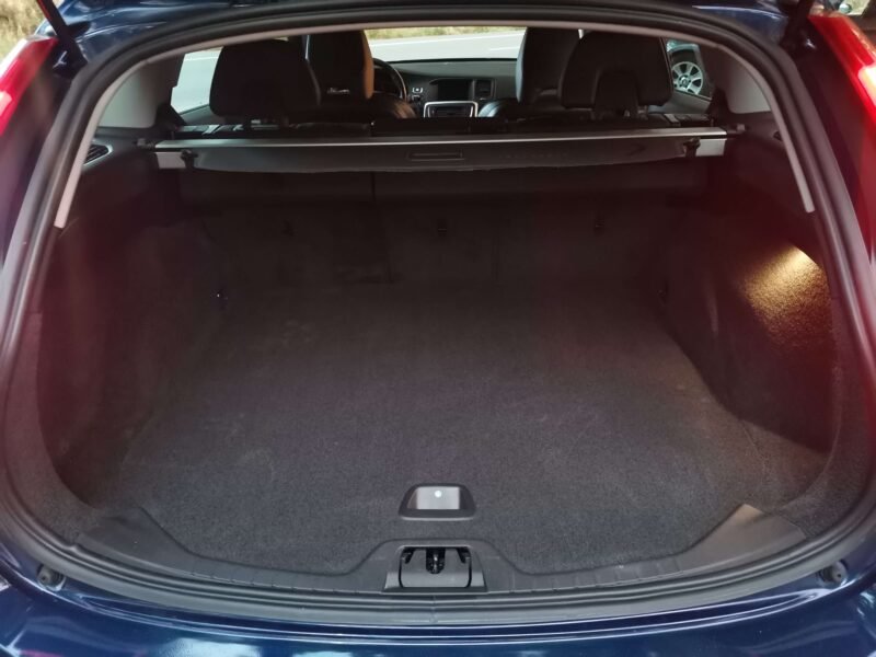 VOLVO V60 V60 2.0 D4 OCEAN RACE