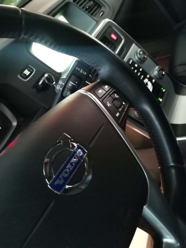 VOLVO V60 V60 2.0 D4 OCEAN RACE