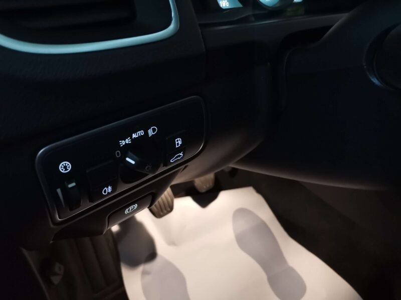 VOLVO V60 V60 2.0 D4 OCEAN RACE