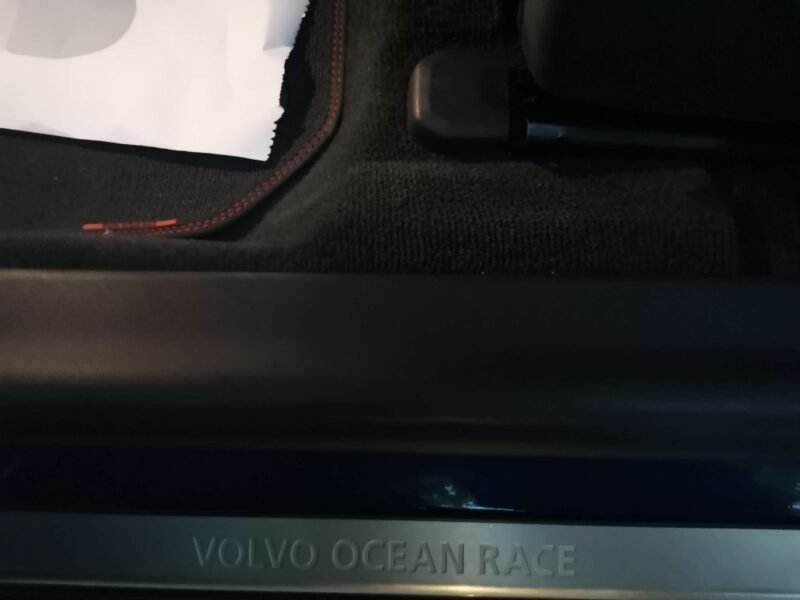 VOLVO V60 V60 2.0 D4 OCEAN RACE